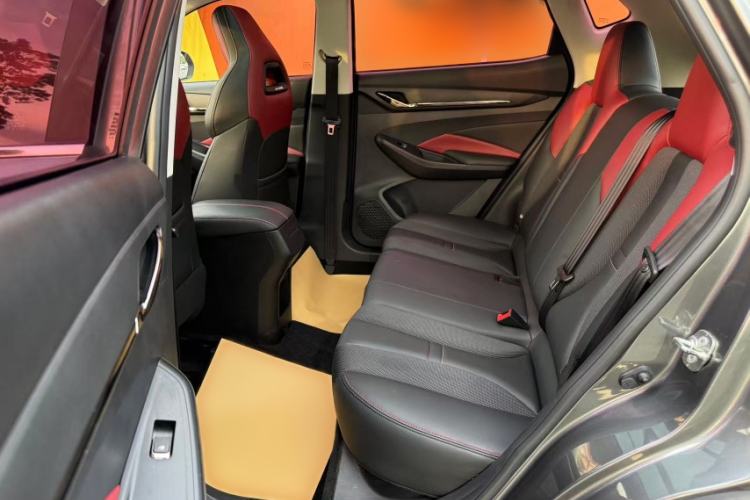 Used CHANGAN OSHAN X5 2021 1.5T DCT Prestige Edition Interior 9