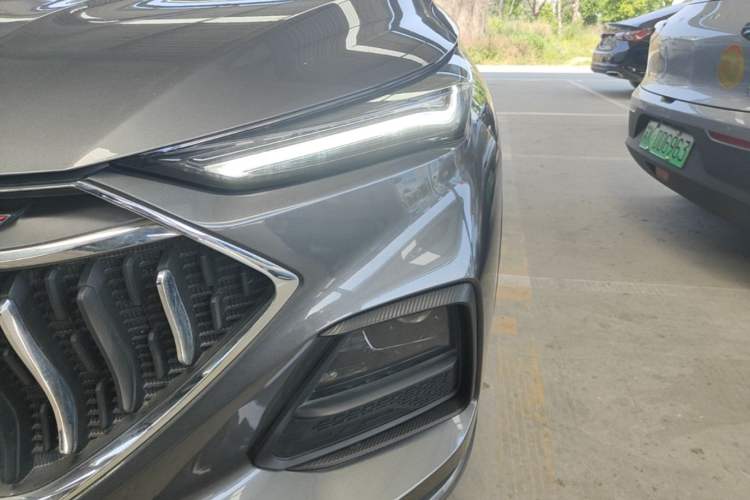 Used CHANGAN OSHAN X5 2021 1.5T DCT Flagship Edition Left Front Headlight