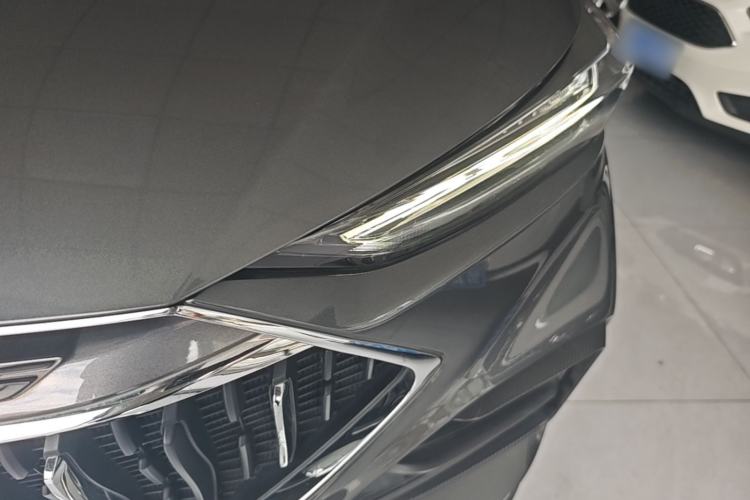 Used CHANGAN OSHAN X5 2021 1.6L CVT Flagship Model Left Front Headlight
