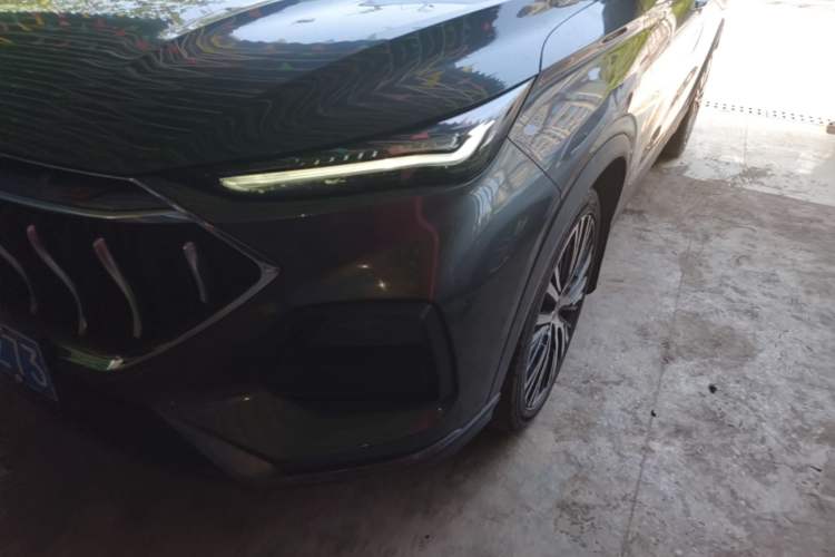 Used CHANGAN OSHAN X5 2021 1.5T DCT Flagship Edition Left Front Headlight