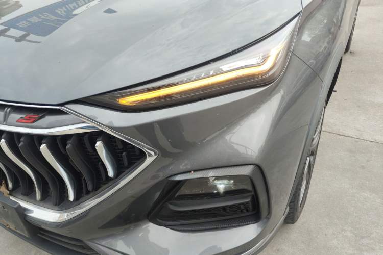 Used CHANGAN OSHAN X5 2021 1.5T DCT Flagship Edition Left Front Headlight