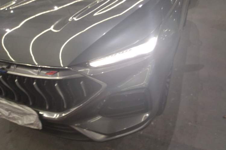 Used CHANGAN OSHAN X5 2021 1.5T DCT Luxury Edition Left Front Headlight