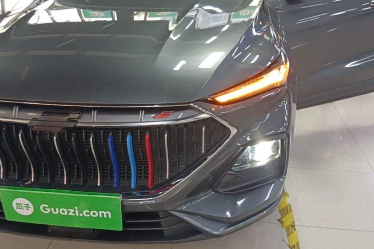 Used CHANGAN OSHAN X5 2021 1.5T DCT Prestige Edition Left Front Headlight