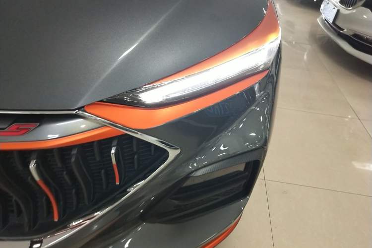 Used CHANGAN OSHAN X5 2021 1.5T DCT Prestige Edition Left Front Headlight