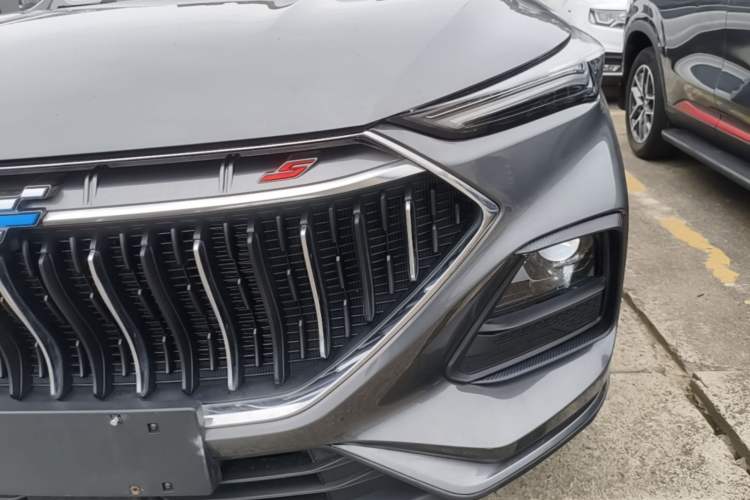 Used CHANGAN OSHAN X5 2021 1.5T DCT Prestige Edition Left Front Headlight