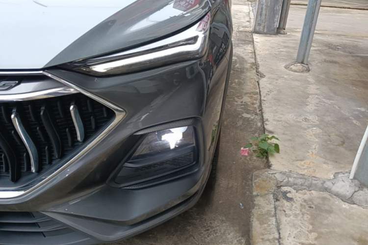 Used CHANGAN OSHAN X5 2021 1.6L CVT Luxury Model Left Front Headlight