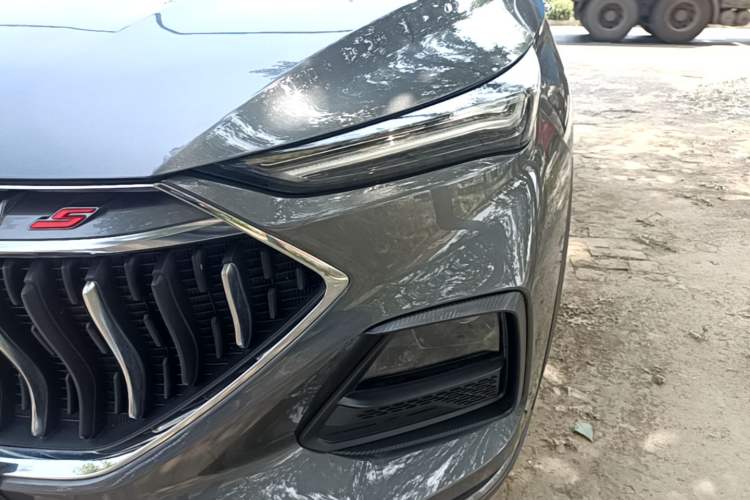 Used CHANGAN OSHAN X5 2021 Revised Version 1.5T DCT Luxury Edition Left Front Headlight
