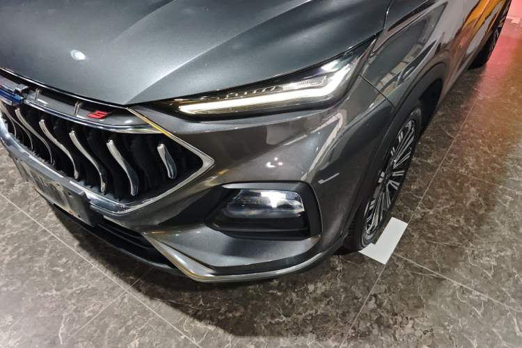 Used CHANGAN OSHAN X5 2021 1.5T DCT Prestige Edition Left Front Headlight