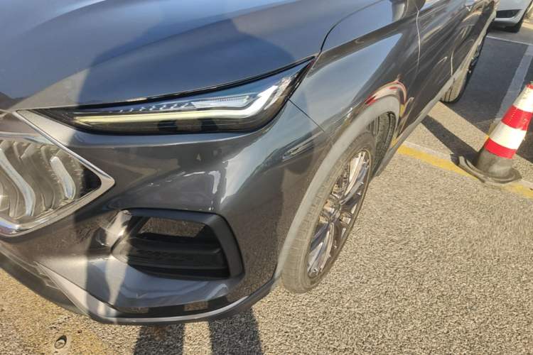 Used CHANGAN OSHAN X5 2021 1.5T DCT Flagship Edition Left Front Headlight