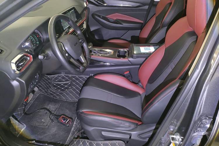 Used CHANGAN OSHAN X5 2021 1.5T DCT Prestige Edition Left Front Seat
