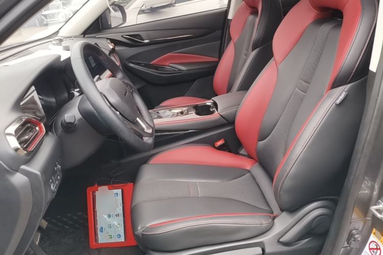 Used CHANGAN OSHAN X5 2021 1.5T DCT Prestige Edition Left Front Seat