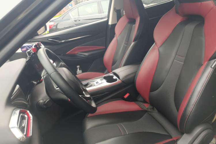 Used CHANGAN OSHAN X5 2021 1.5T DCT Prestige Edition Left Front Seat