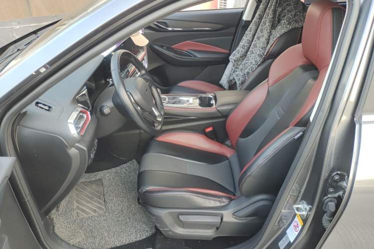 Used CHANGAN OSHAN X5 2021 1.5T DCT Prestige Edition Left Front Seat