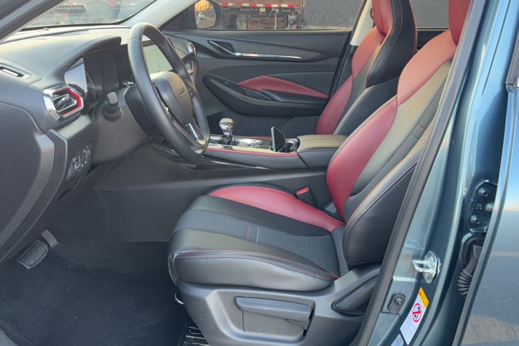 Used CHANGAN OSHAN X5 2021 1.5T DCT Prestige Edition Left Front Seat