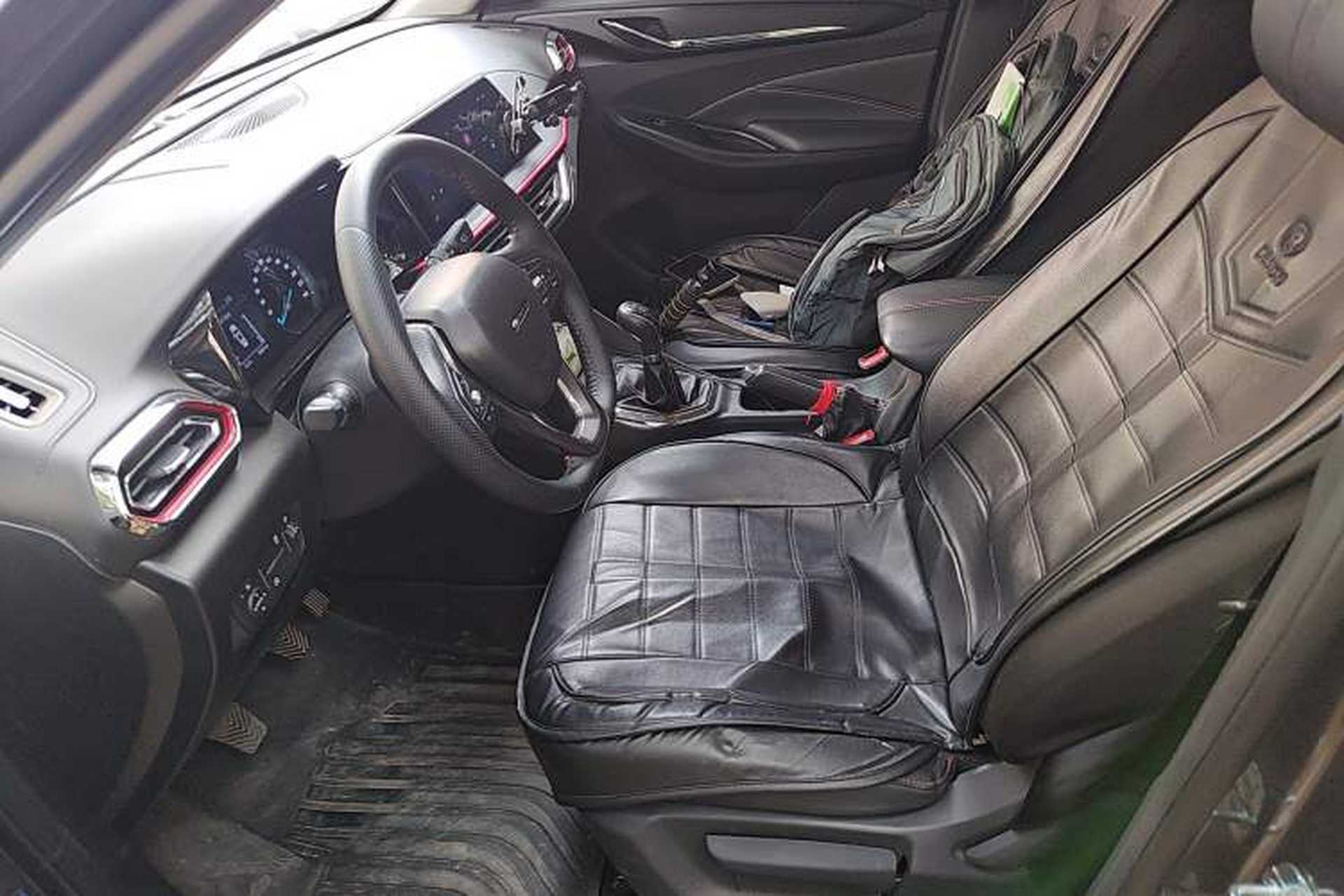 Used CHANGAN OSHAN X5 2021 1.6L Manual Luxury Model Left Front Seat