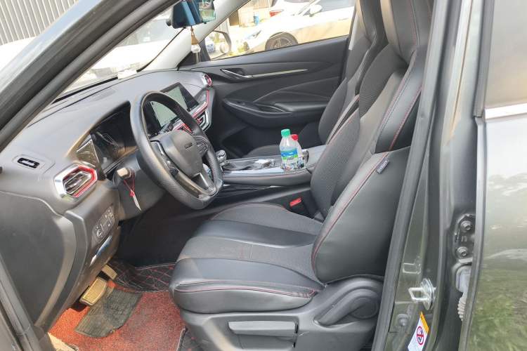 Used CHANGAN OSHAN X5 2021 1.6L CVT Luxury Model Left Front Seat