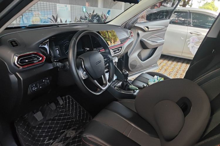 Used CHANGAN OSHAN X5 2021 Revised Version 1.6L Manual Luxury Edition Left Front Seat