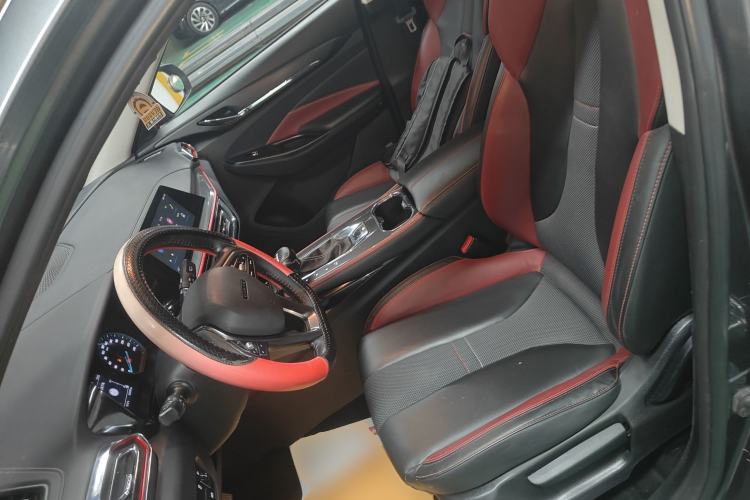 Used CHANGAN OSHAN X5 2021 Revised Version 1.5T DCT Luxury Edition Left Front Seat