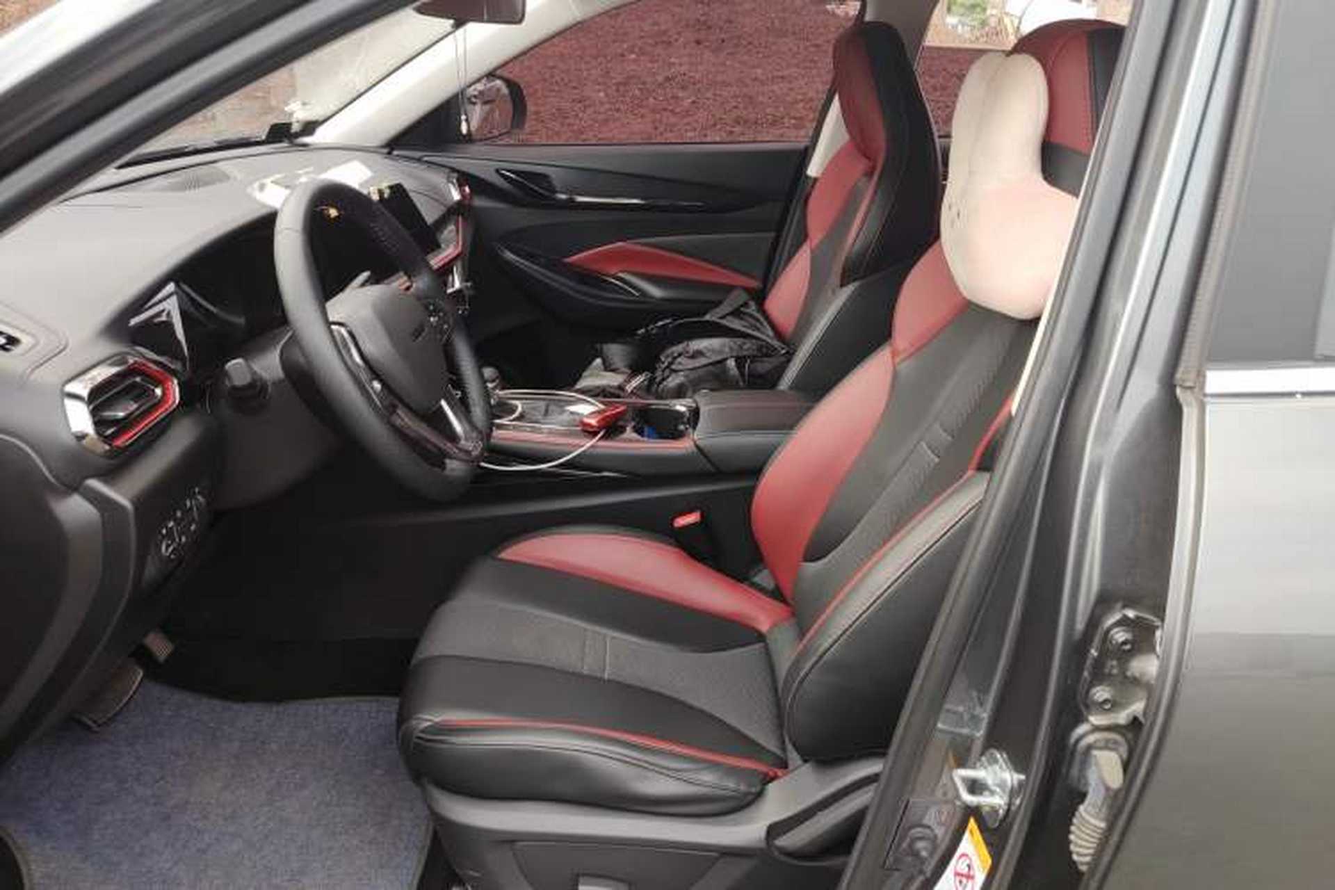 Used CHANGAN OSHAN X5 2021 1.5T DCT Flagship Edition Left Front Seat