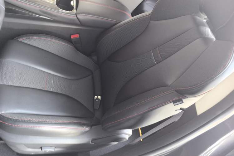 Used CHANGAN OSHAN X5 2021 1.5T DCT Flagship Edition Left Front Seat