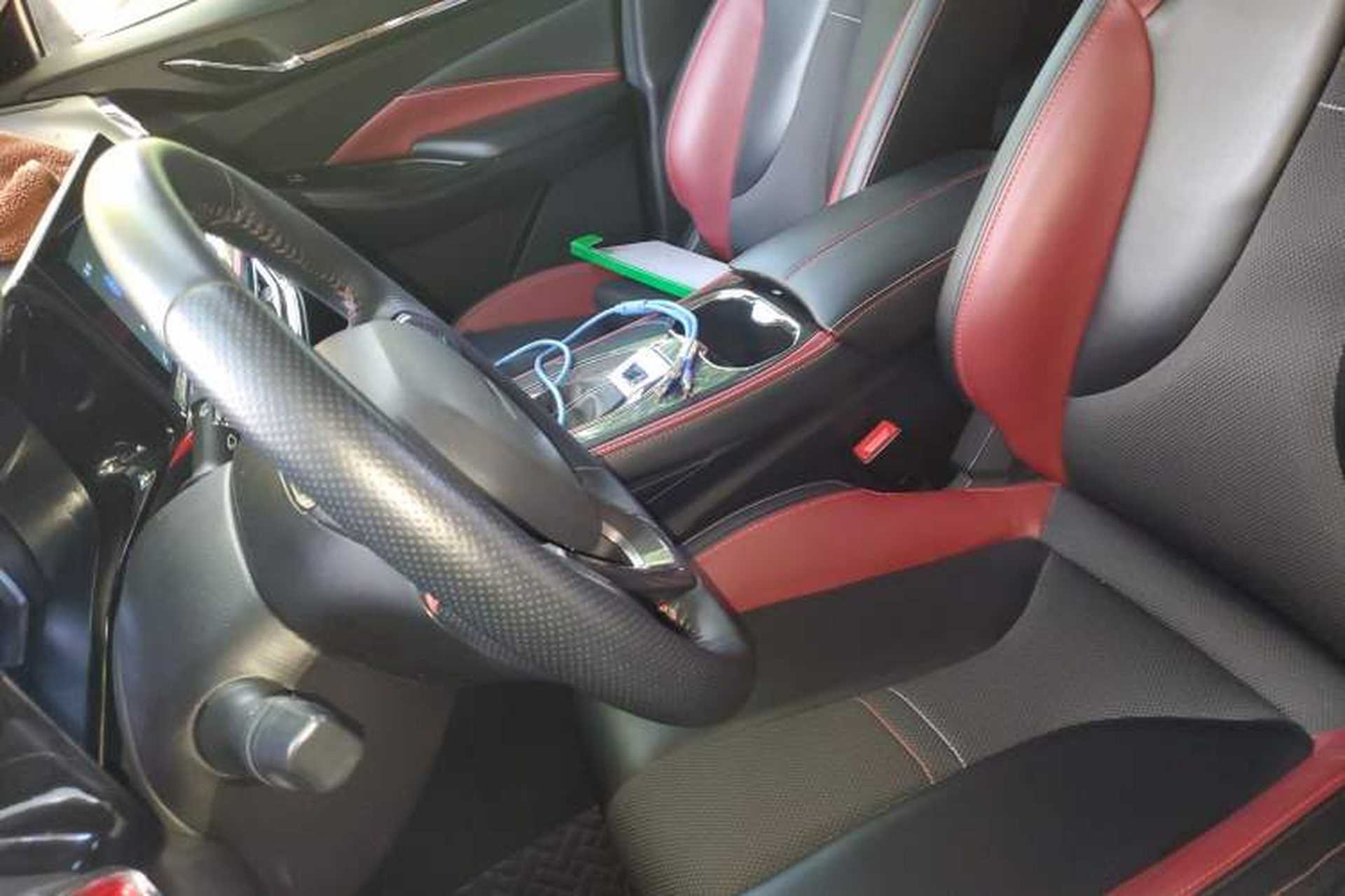 Used CHANGAN OSHAN X5 2021 Revised Version 1.5T DCT Luxury Edition Left Front Seat