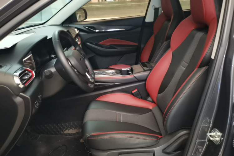 Used CHANGAN OSHAN X5 2021 Revised Version 1.5T DCT Luxury Edition Left Front Seat