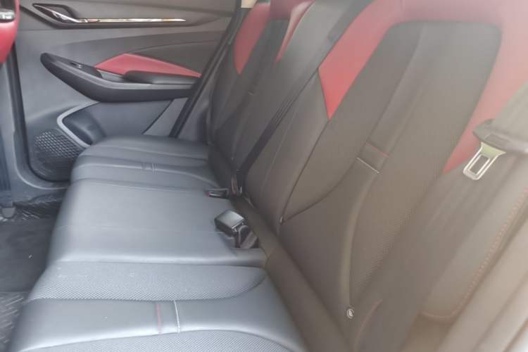 Used CHANGAN OSHAN X5 2021 1.5T DCT Flagship Edition Left Rear Seat