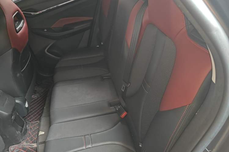 Used CHANGAN OSHAN X5 2021 Revised Version 1.5T DCT Luxury Edition Left Rear Seat