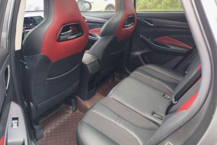 Used CHANGAN OSHAN X5 2021 1.5T DCT Prestige Edition Left Rear Seat