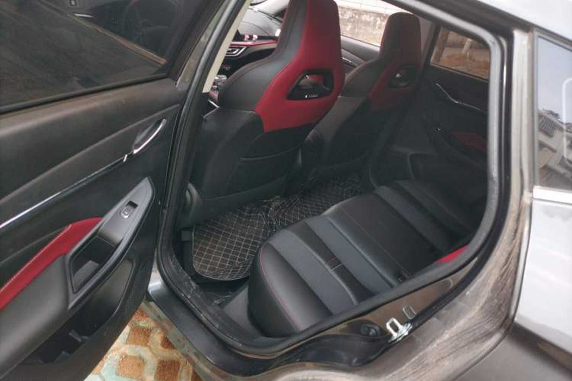 Used CHANGAN OSHAN X5 2021 Revised Version 1.5T DCT Luxury Edition Left Rear Seat