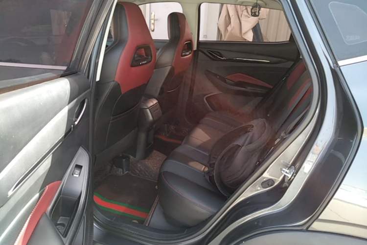 Used CHANGAN OSHAN X5 2021 1.5T DCT Flagship Edition Left Rear Seat