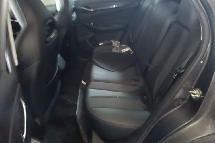 Used CHANGAN OSHAN X5 2021 1.5T DCT Prestige Edition Left Rear Seat
