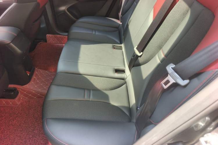 Used CHANGAN OSHAN X5 2021 1.5T DCT Prestige Edition Left Rear Seat