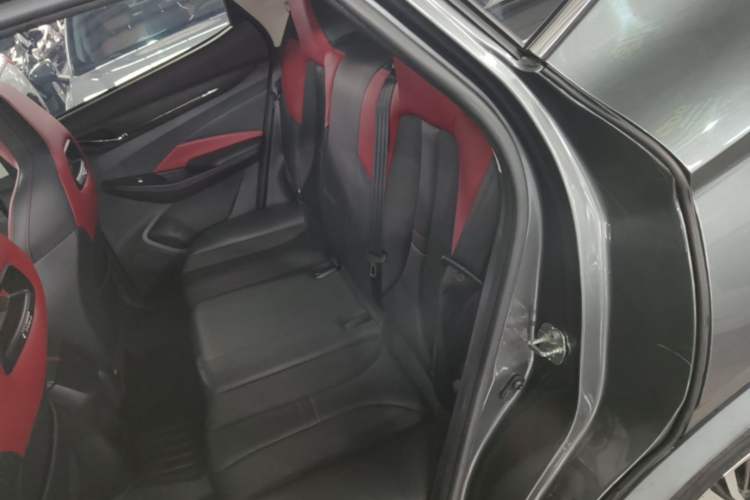 Used CHANGAN OSHAN X5 2021 1.5T DCT Flagship Edition Left Rear Seat