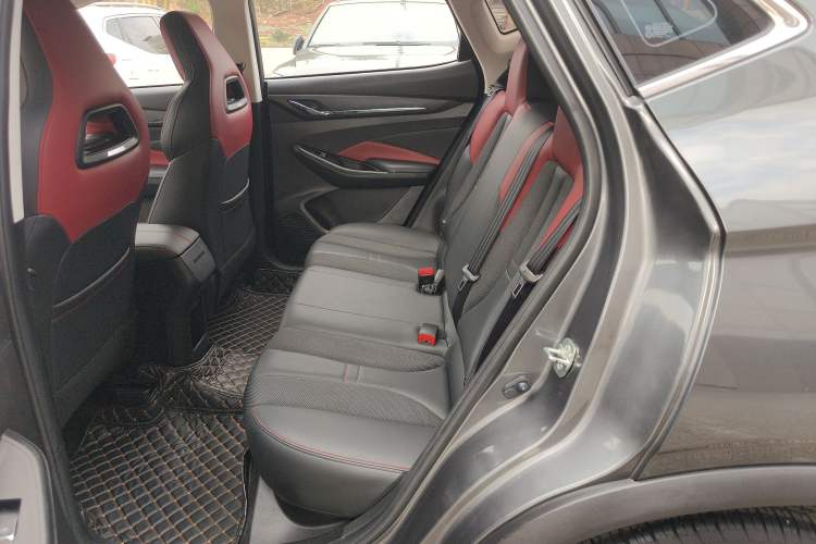 Used CHANGAN OSHAN X5 2021 1.5T DCT Prestige Edition Left Rear Seat