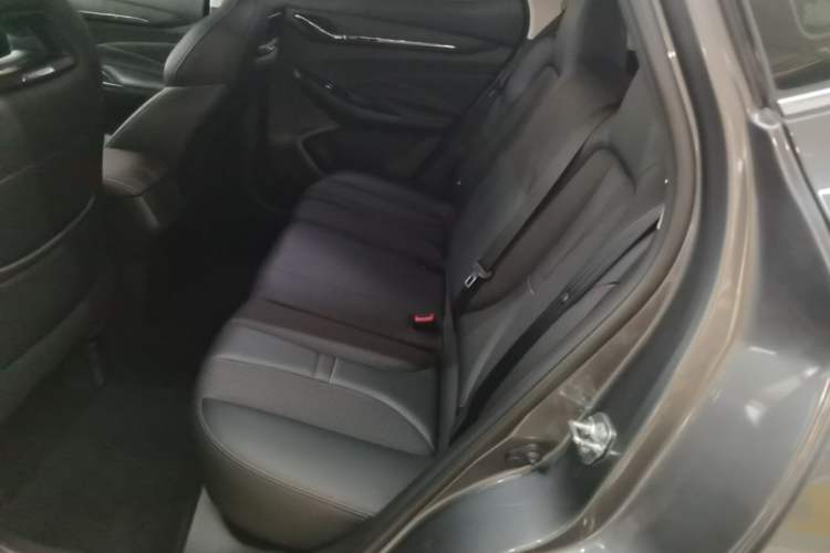 Used CHANGAN OSHAN X5 2021 1.5T DCT Prestige Edition Left Rear Seat