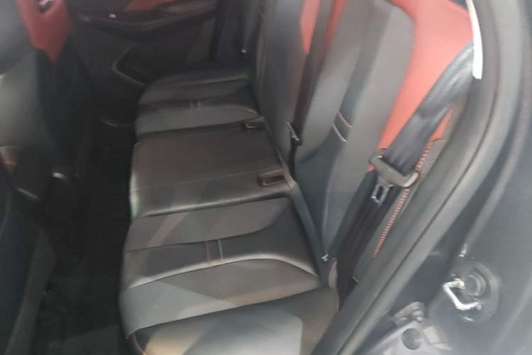 Used CHANGAN OSHAN X5 2021 Revised Version 1.5T DCT Luxury Edition Left Rear Seat