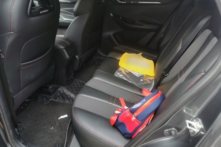 Used CHANGAN OSHAN X5 2021 1.5T DCT Prestige Edition Left Rear Seat