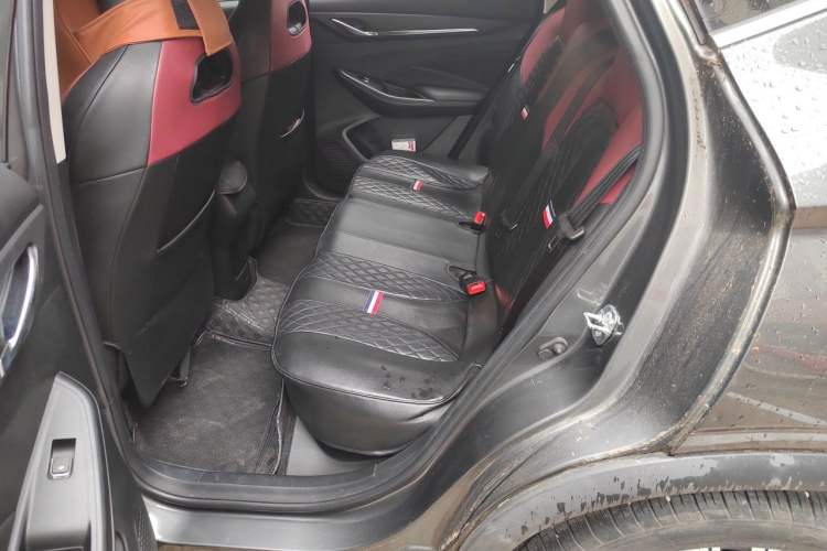 Used CHANGAN OSHAN X5 2021 1.6L CVT Luxury Model Left Rear Seat