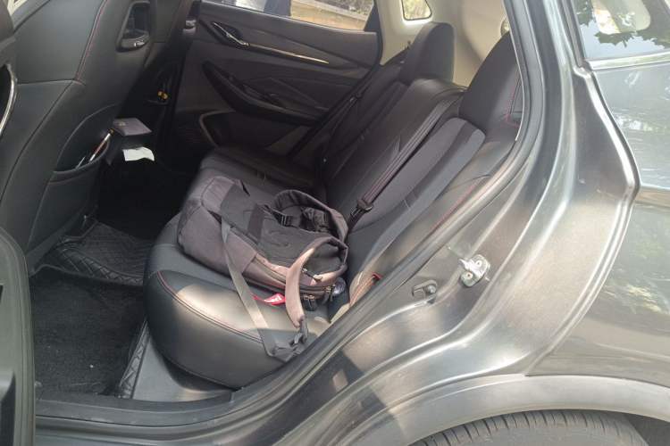 Used CHANGAN OSHAN X5 2021 1.5T DCT Flagship Edition Left Rear Seat