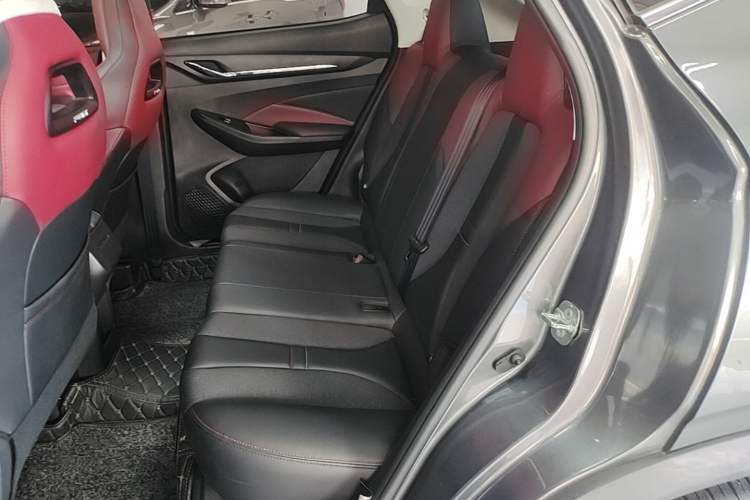 Used CHANGAN OSHAN X5 2021 1.5T DCT Prestige Edition Left Rear Seat