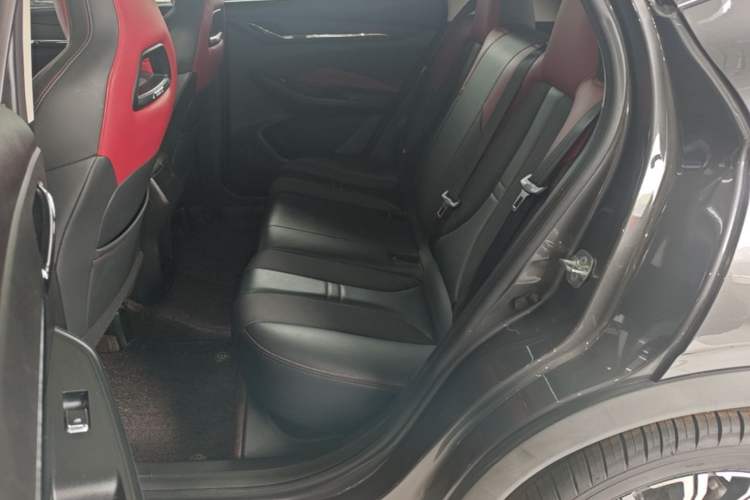 Used CHANGAN OSHAN X5 2021 1.5T DCT Prestige Edition Left Rear Seat