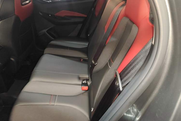 Used CHANGAN OSHAN X5 2021 Revised Version 1.5T DCT Luxury Edition Left Rear Seat