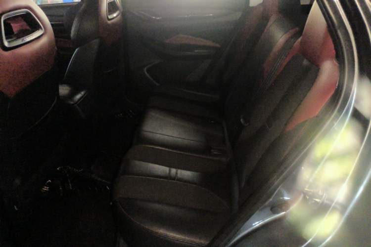 Used CHANGAN OSHAN X5 2021 1.5T DCT Prestige Edition Left Rear Seat