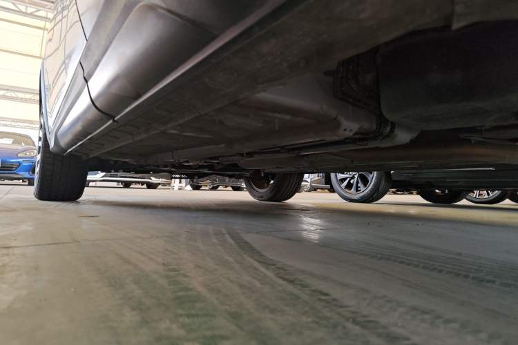 Used CHANGAN OSHAN X5 2021 1.5T DCT Prestige Edition Left Side Sill