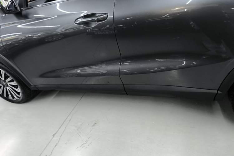 Used CHANGAN OSHAN X5 2021 1.5T DCT Prestige Edition Left Side Sill