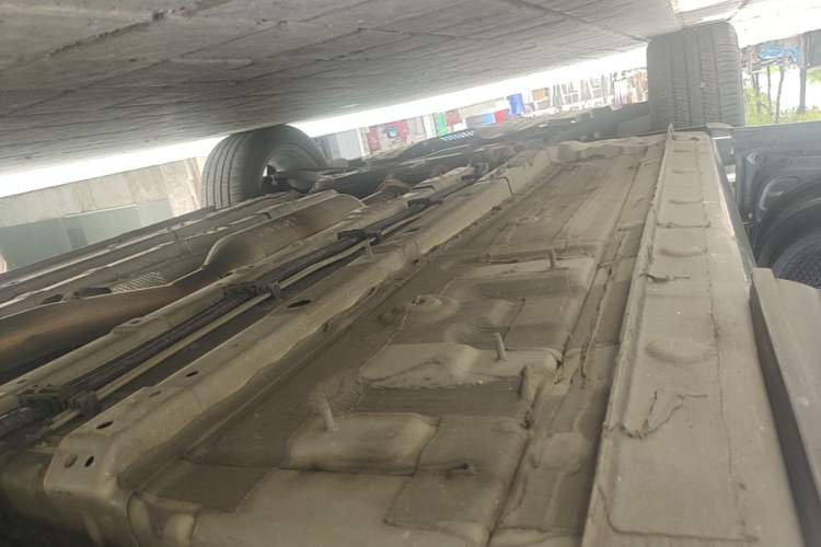 Used CHANGAN OSHAN X5 2021 1.5T DCT Prestige Edition Left Side Sill
