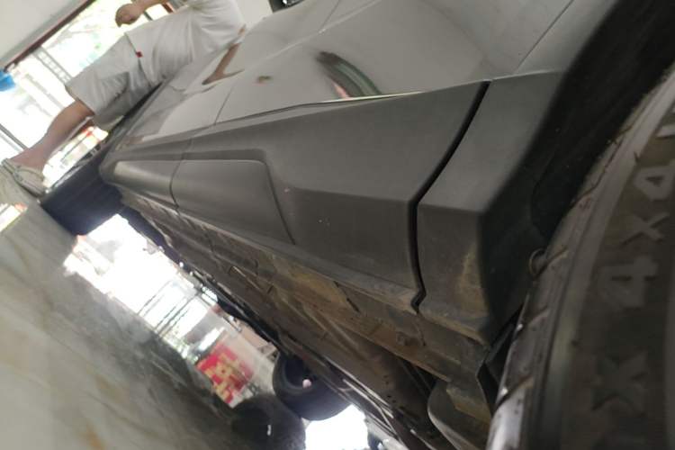 Used CHANGAN OSHAN X5 2021 1.5T DCT Prestige Edition Left Side Sill