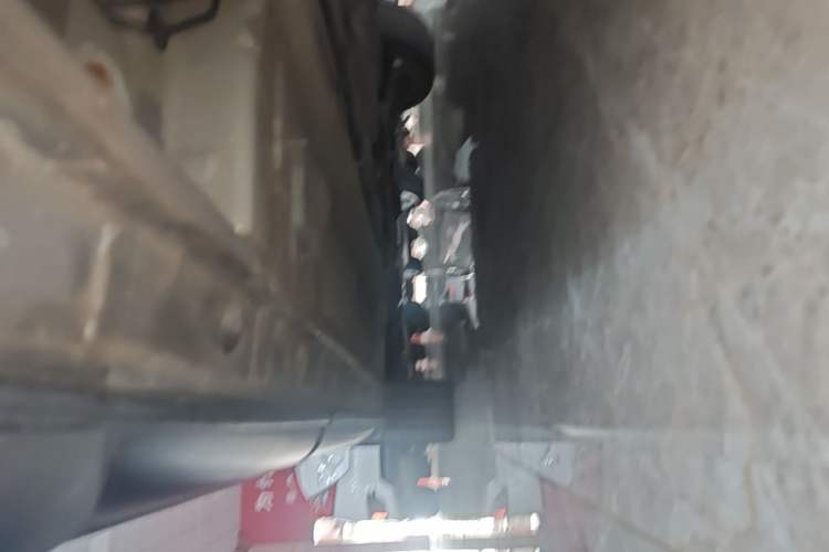 Used CHANGAN OSHAN X5 2021 Revised Version 1.5T DCT Luxury Edition Left Side Sill