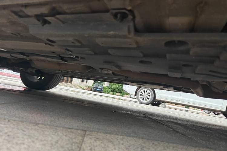Used CHANGAN OSHAN X5 2021 1.5T DCT Prestige Edition Left Side Sill